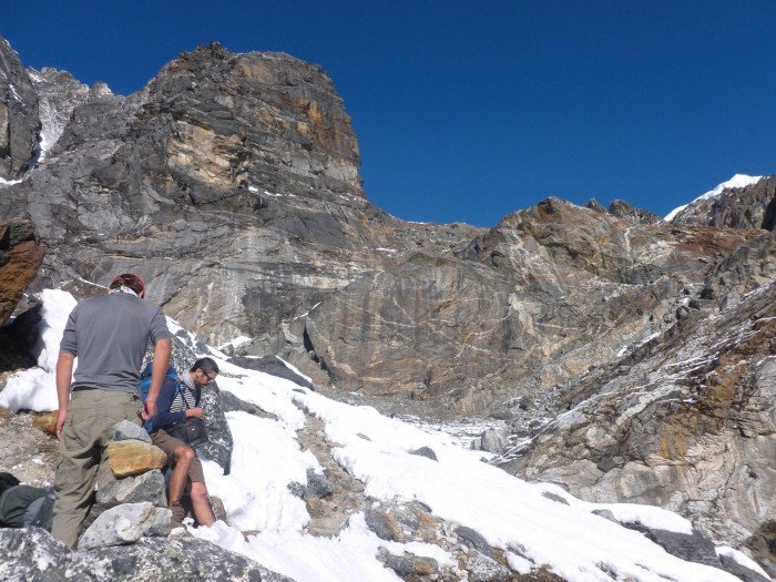 Resting below one of the cliffs that guards Cho La